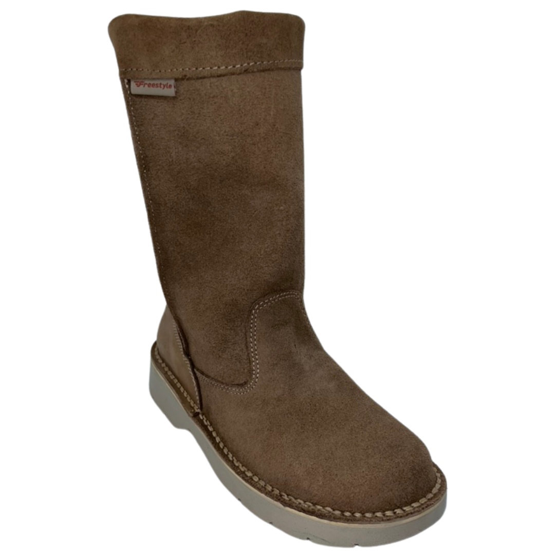 Freestyle Suede Polar Boots