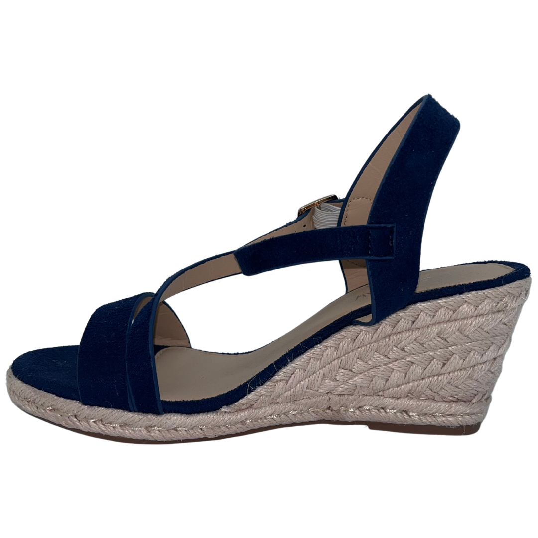 Navy crossover wedges