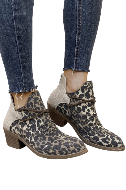 Leopard Printed Fashionable Boots